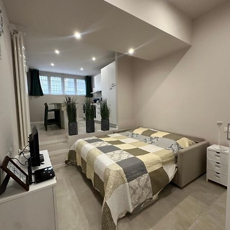 Monolocale Piazza Gambara M1 Apartment Milan Bagian luar foto